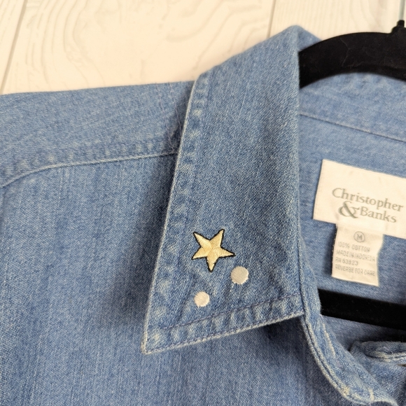 Christopher and Banks Snowman Shirt Women's Size Medium Embroidered Button Up - Picture 8 of 14